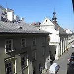 Swietego Tomasza Apartment *
