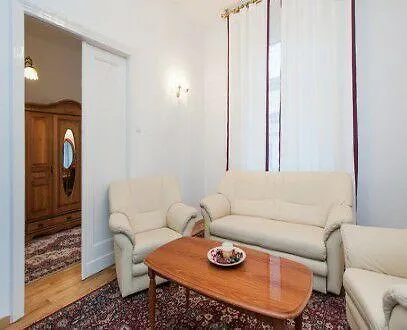 Swietego Tomasza Apartmán *