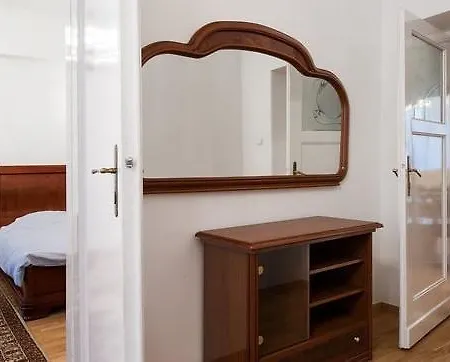 Swietego Tomasza Lejlighed Kraków